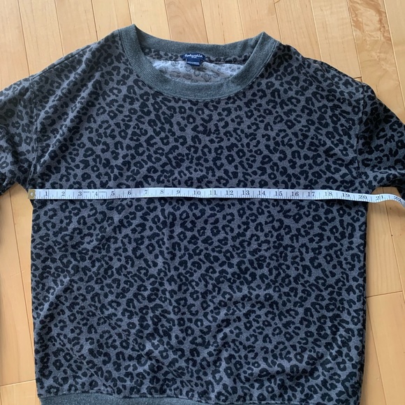 Splendid gray leopard sweatshirt - Picture 6 of 7
